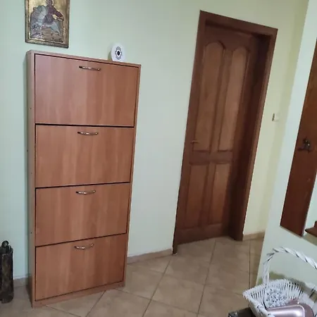 アパート Стая За Гости На Гр. Бургас ブルガス